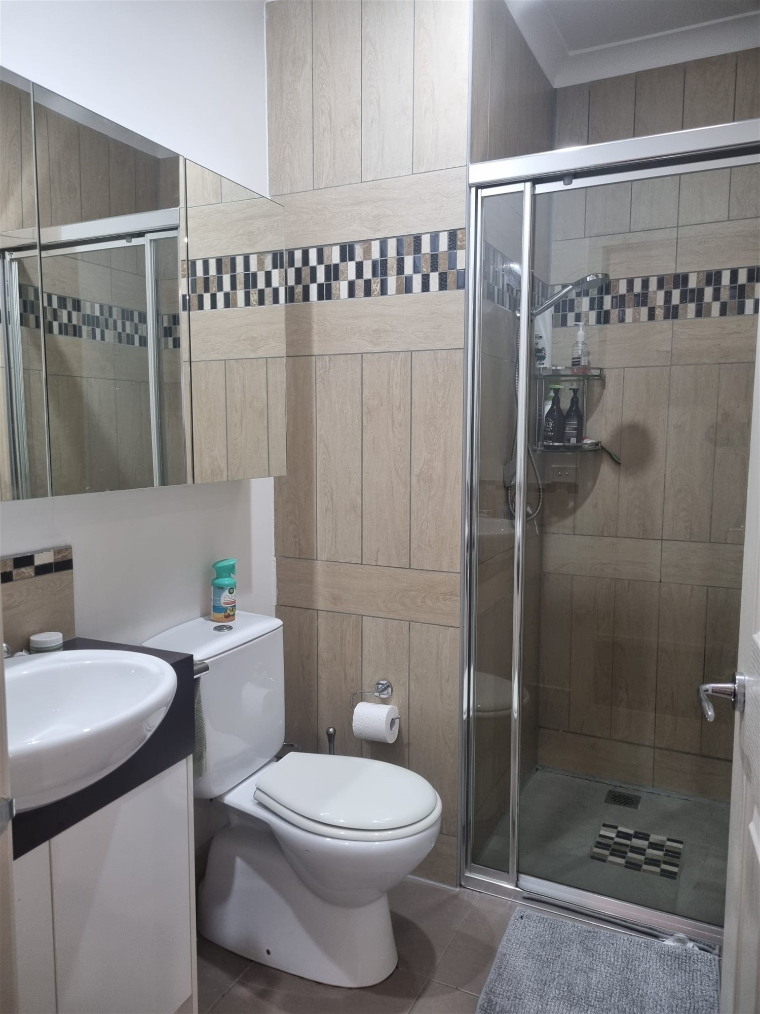Executive Family Comfort – Furnished 8