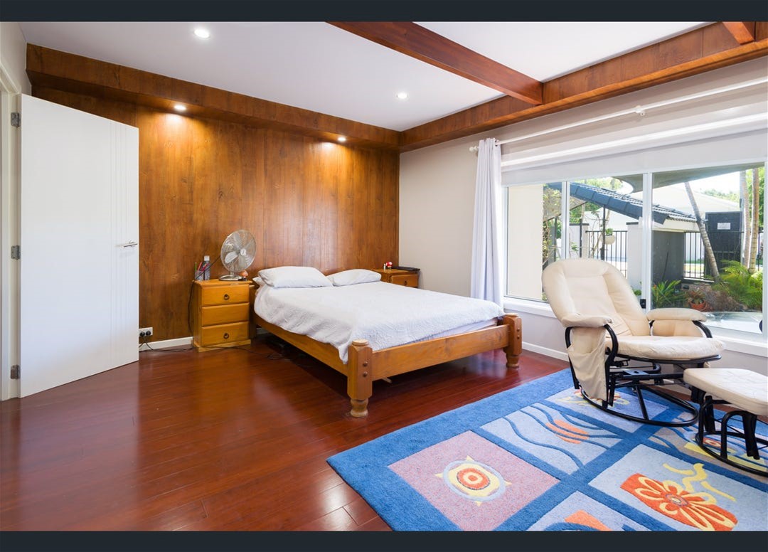 Beautiful Home on Double Block 12