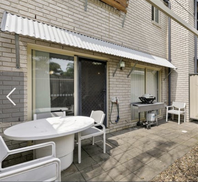 2 Bedroom 2 bathroom Townhouse 8