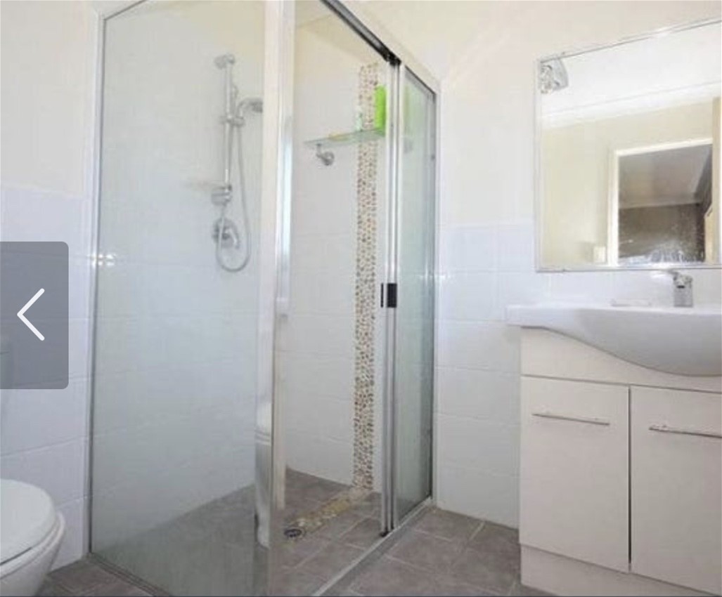 2 Bedroom 2 bathroom Townhouse 10