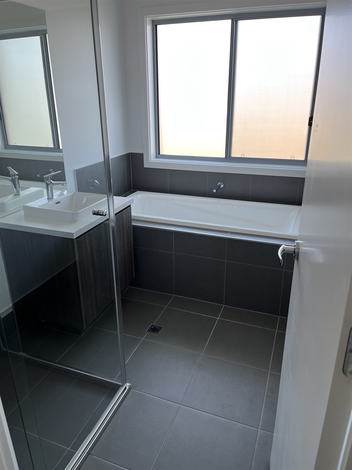 Brand new house in desirable 14