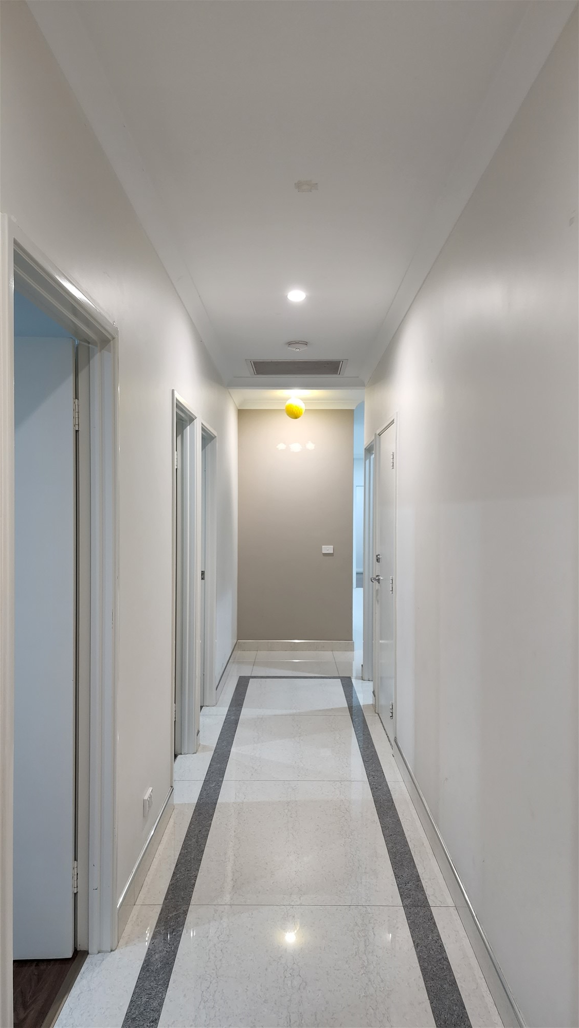 Easy Care Living with Solar Panels – 3×2