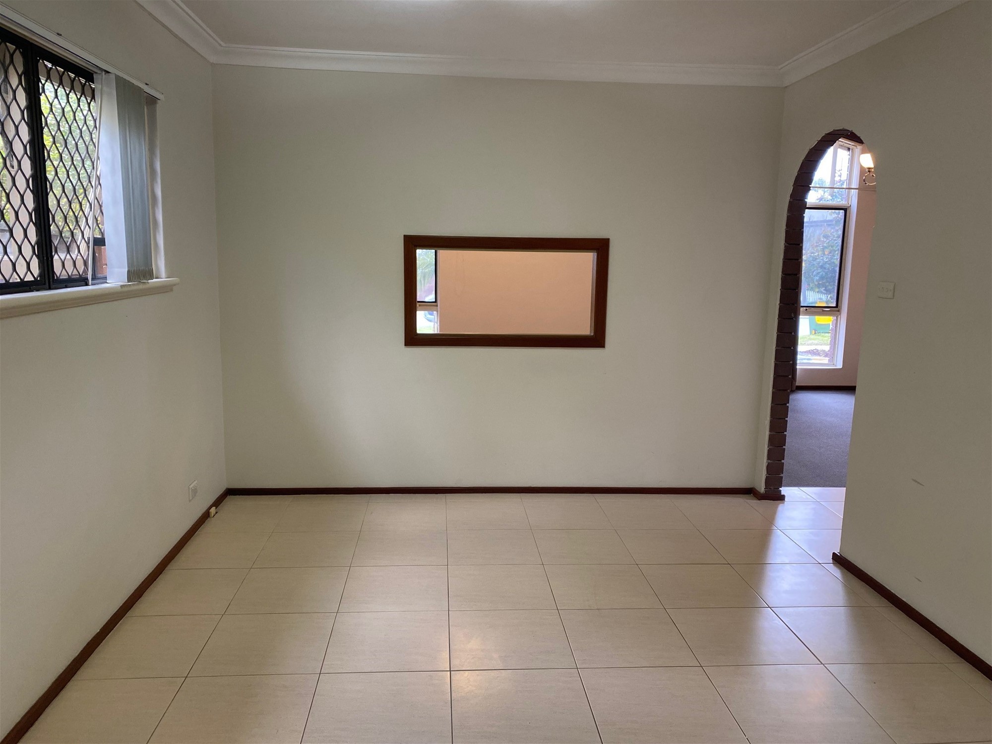 Clean and secure 3 bedroom 5
