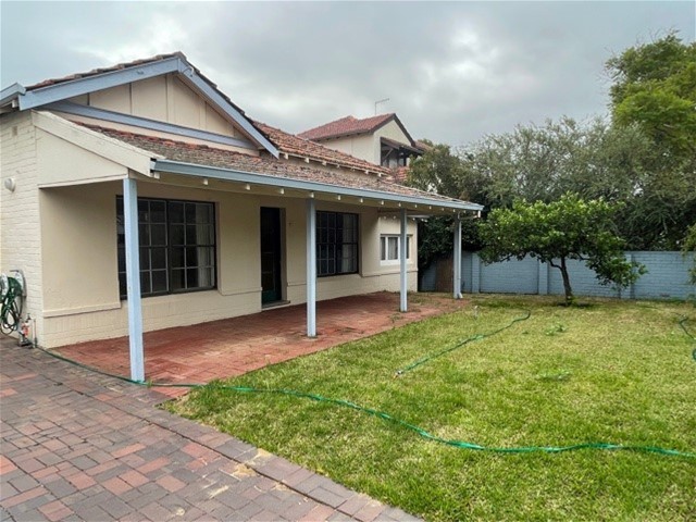 Large Family Home 3