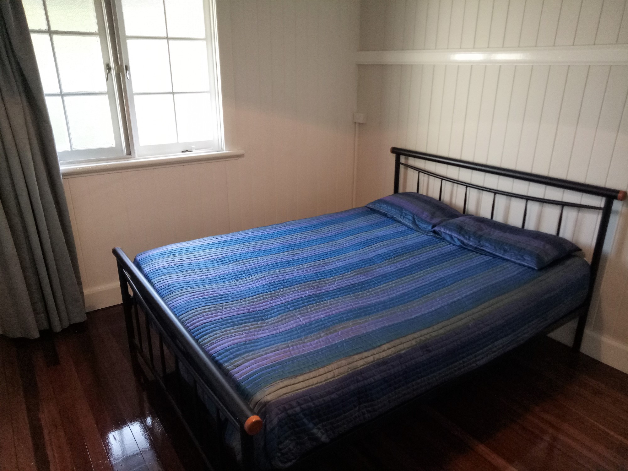 Townhouse close to Ashgrove State 16