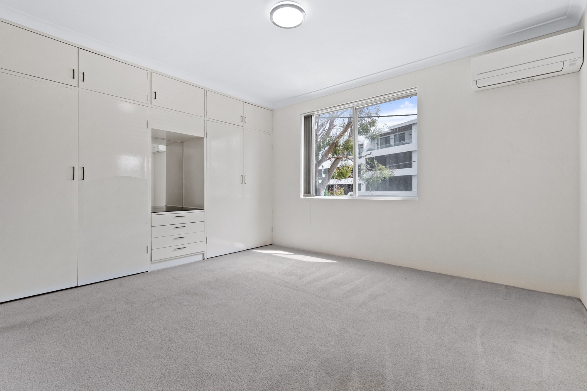 3x bedroom spacious & convenient 8