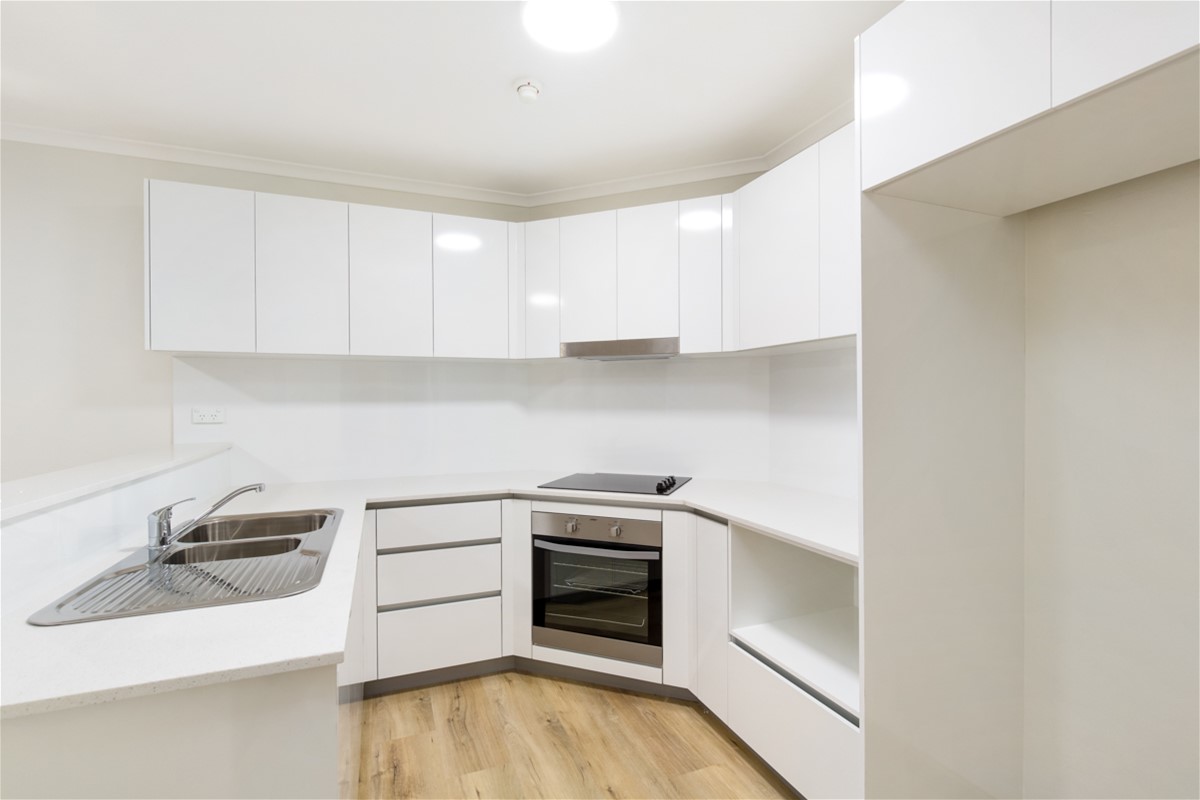 Recently Renovated Unfurnished Apt 2