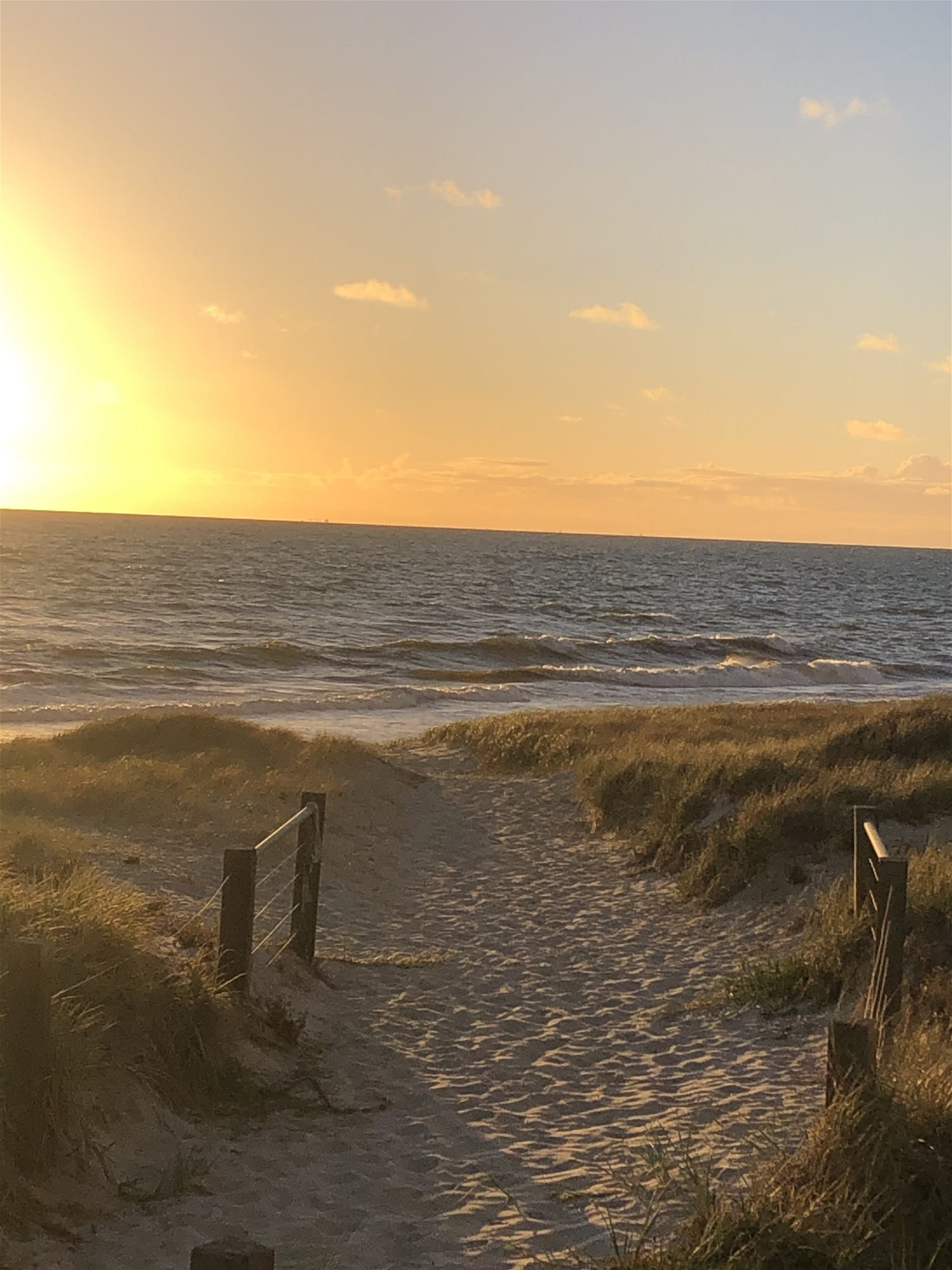 Beachfront location with Sea Views 14