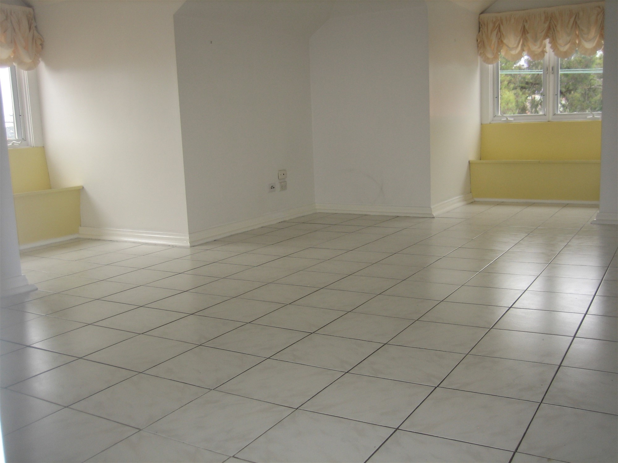 City skyline views | Rent 2