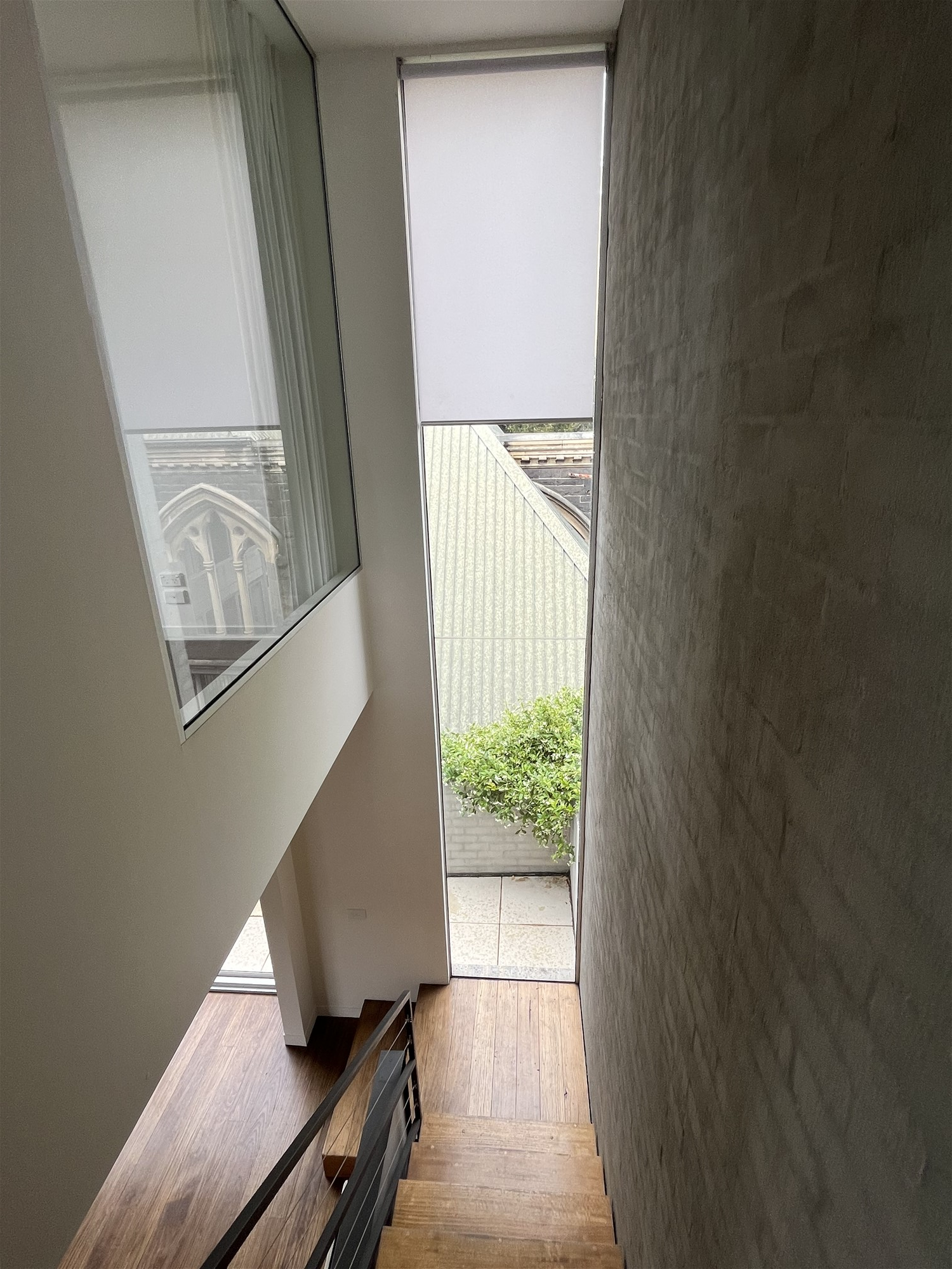 Light Filled 2 Level Apartment 10