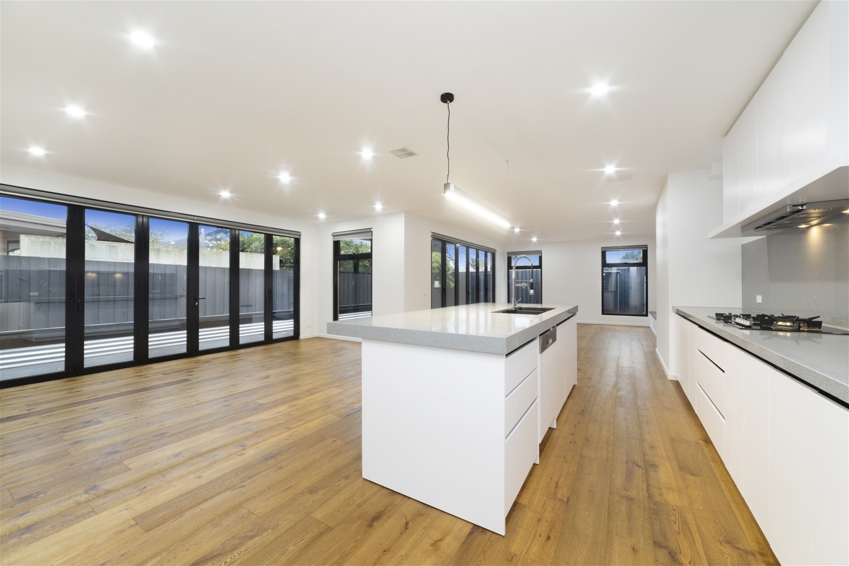 Executive Extra Large Town Residence 2
