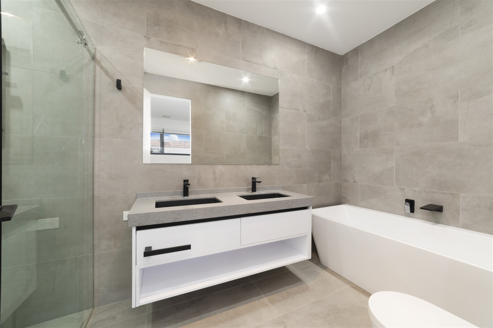 Executive Extra Large Town Residence 7