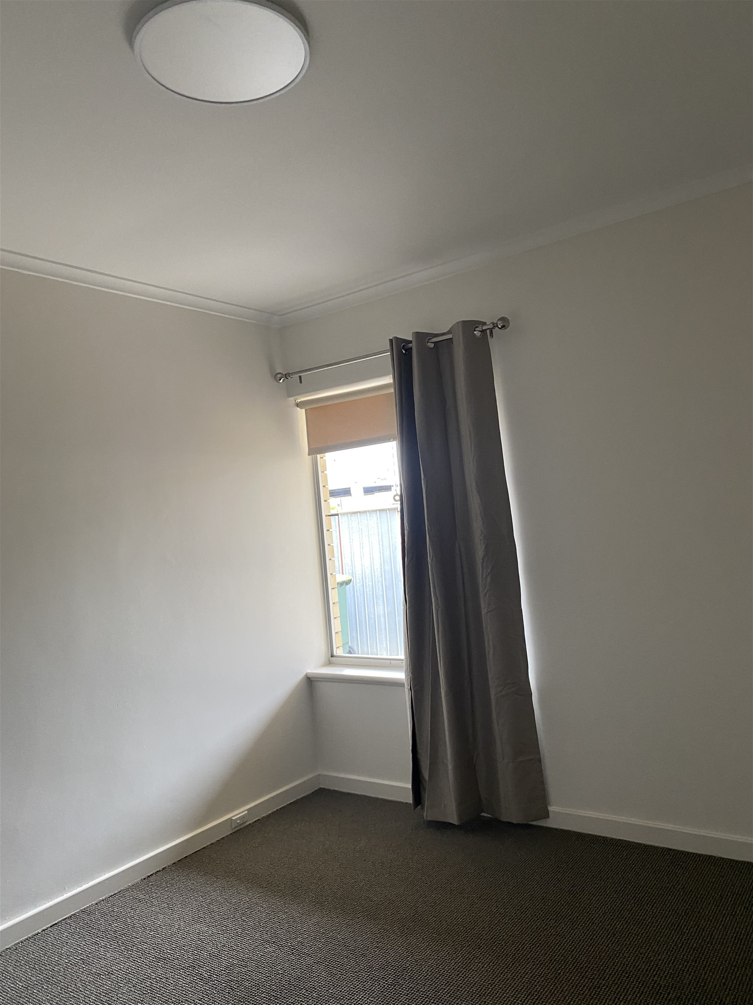 Unit to Rent 8