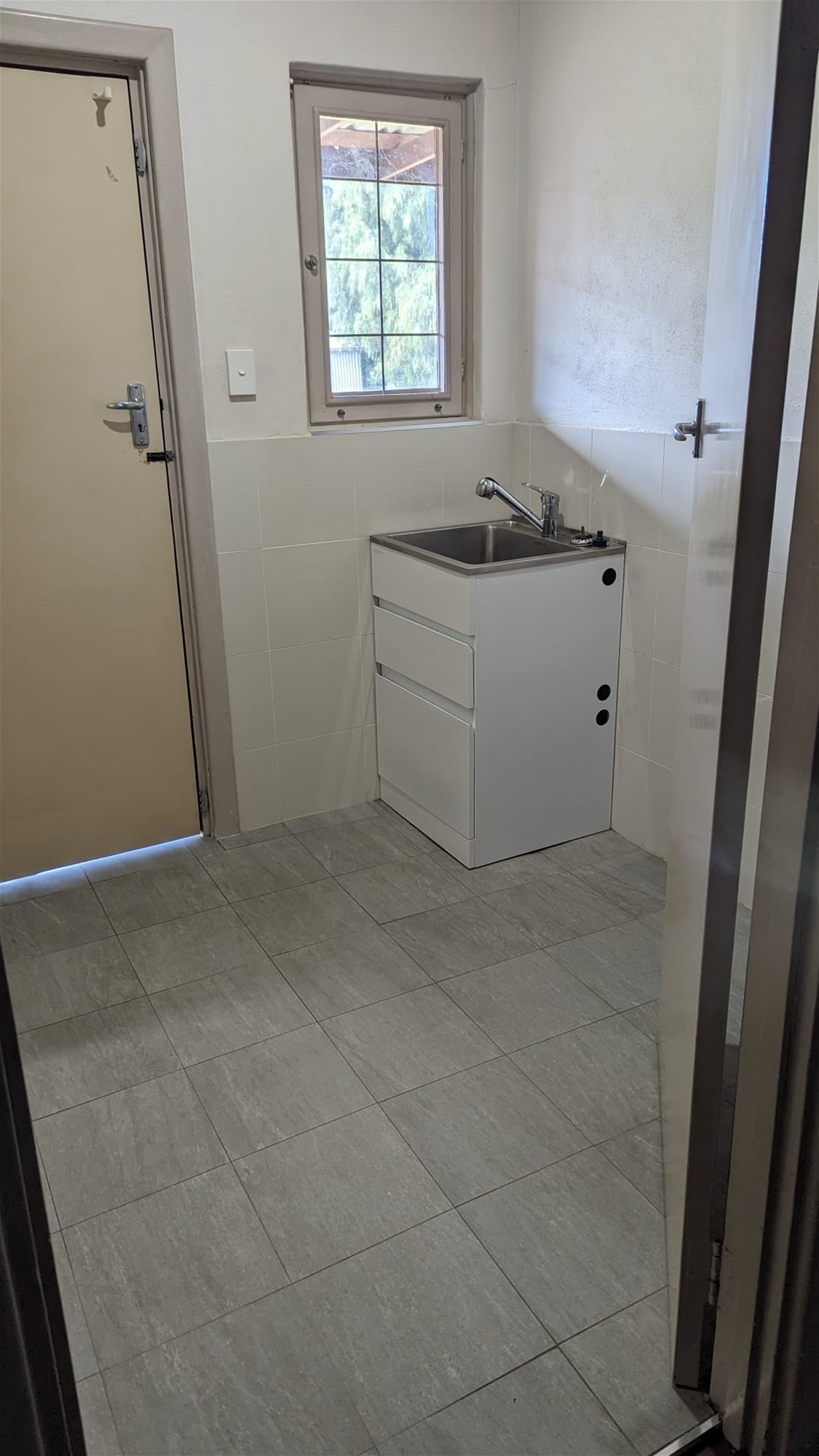 Rental in central location walking 15