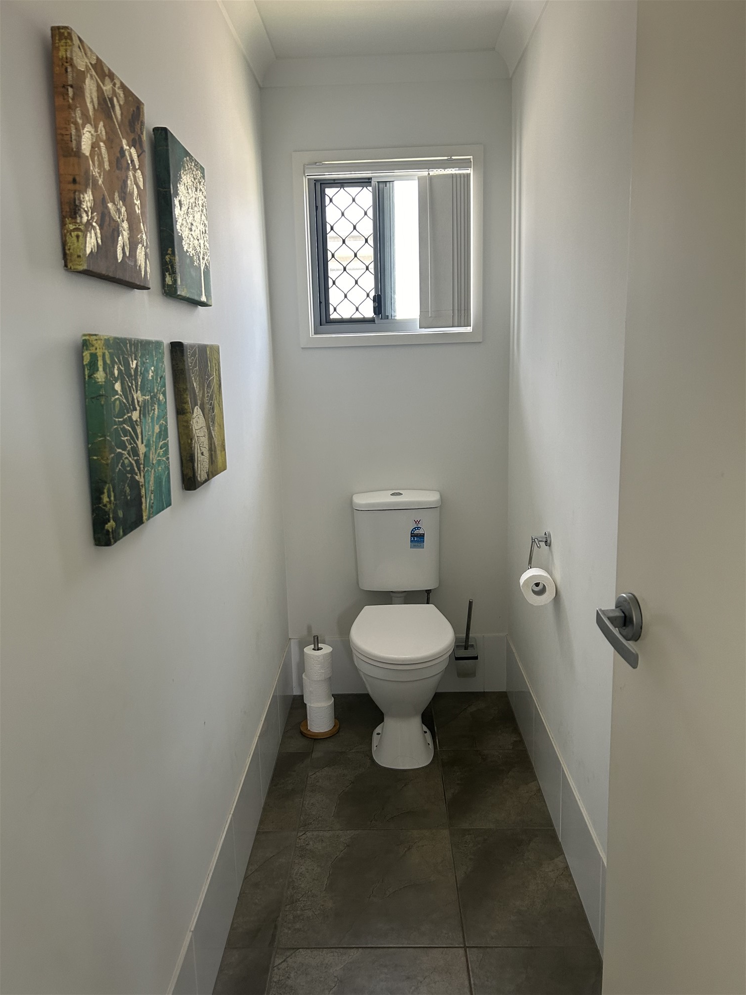 Beautiful two story house located 15