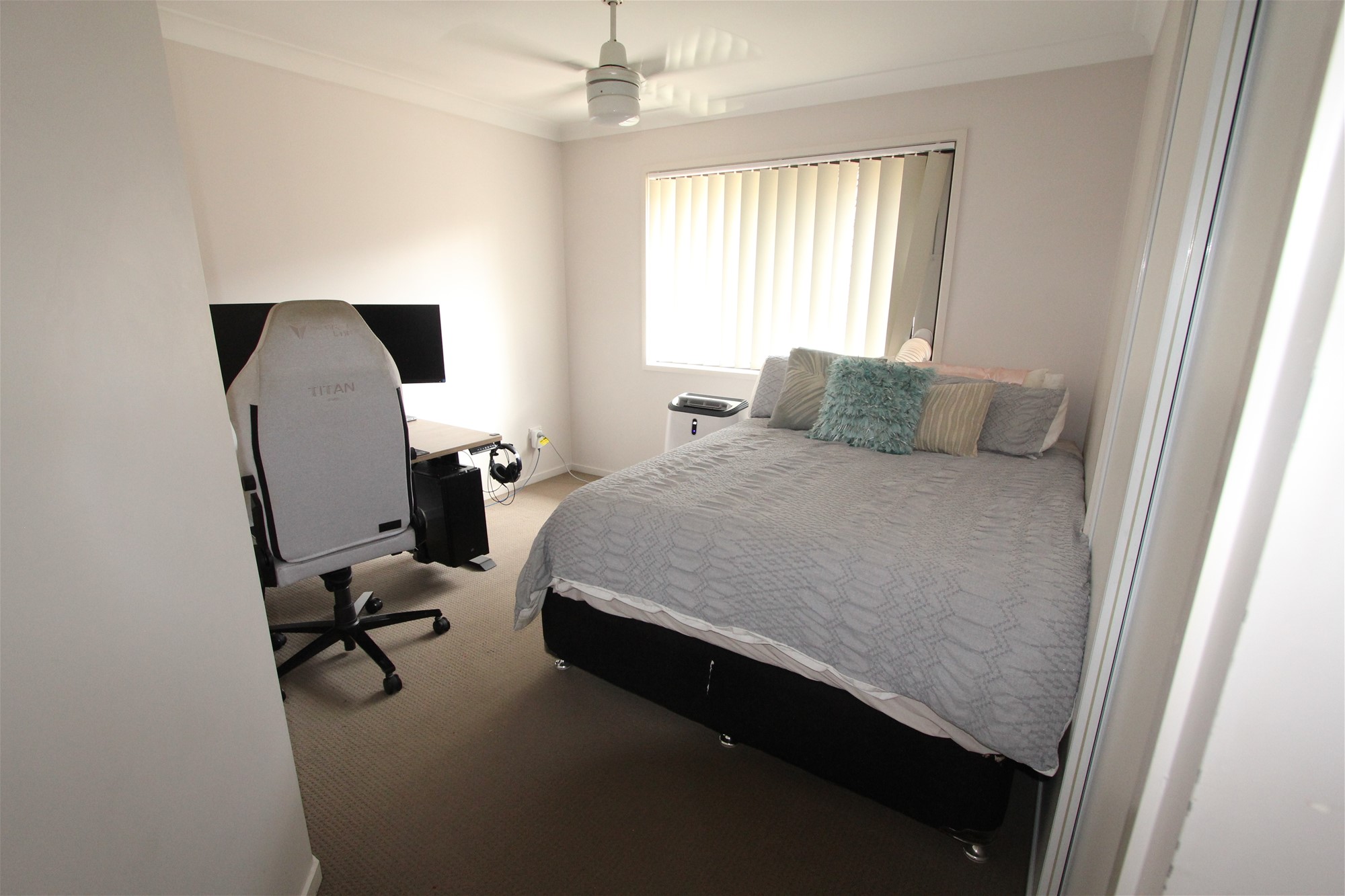 Spacious, low maintenance family home 15