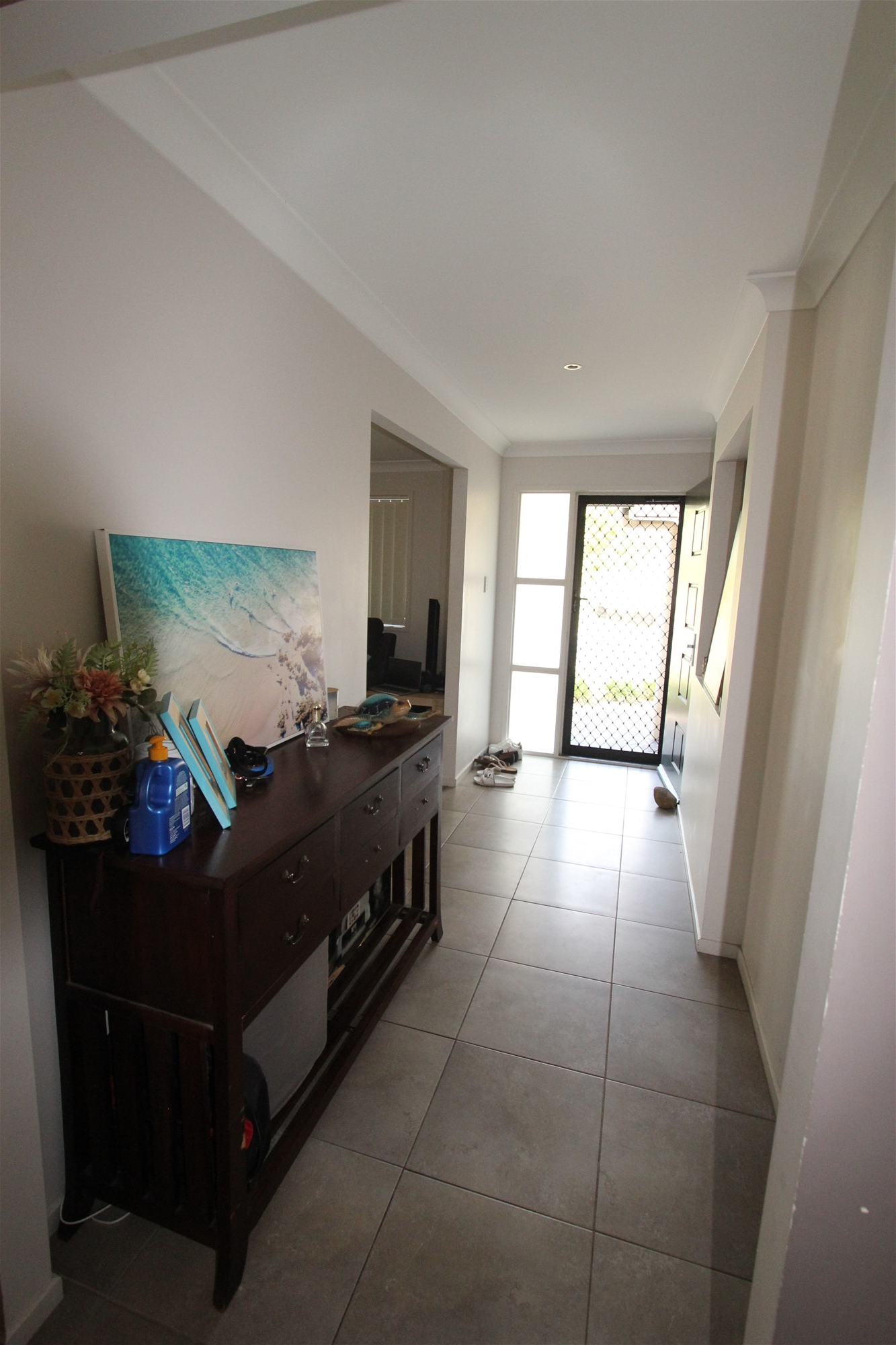 Spacious, low maintenance family home 2