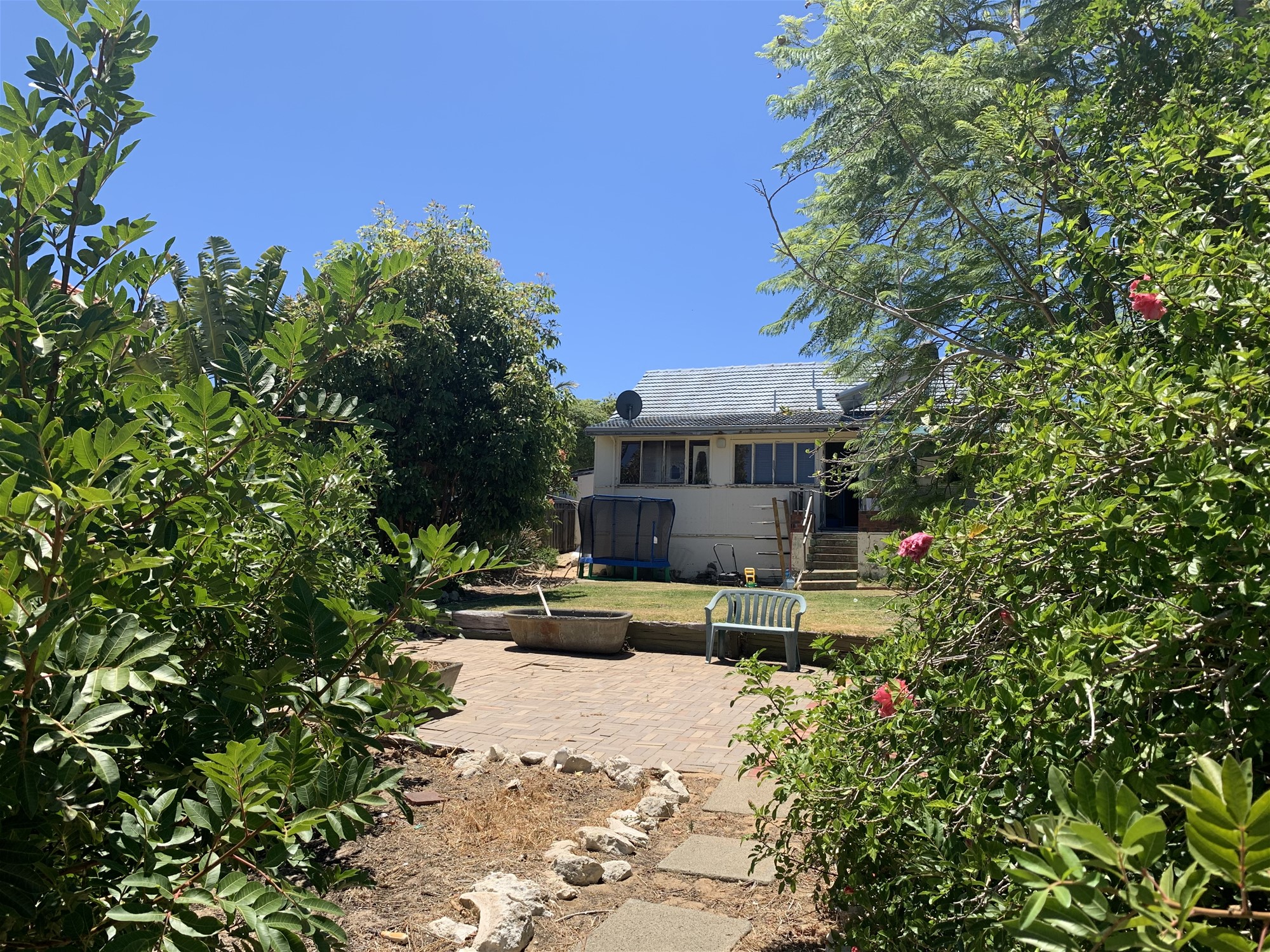 Classic coastal home with huge 5