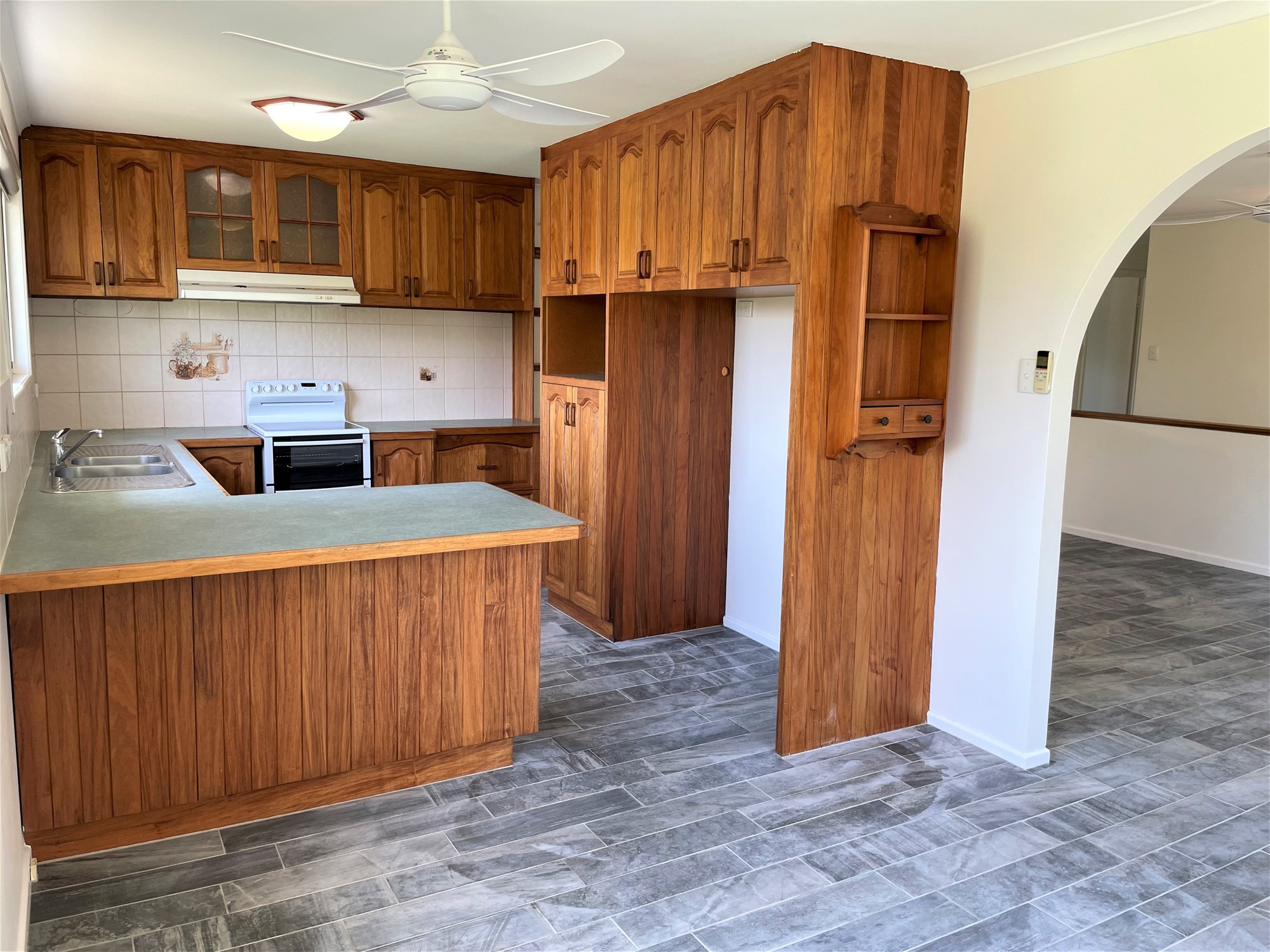 Large family home with option 7