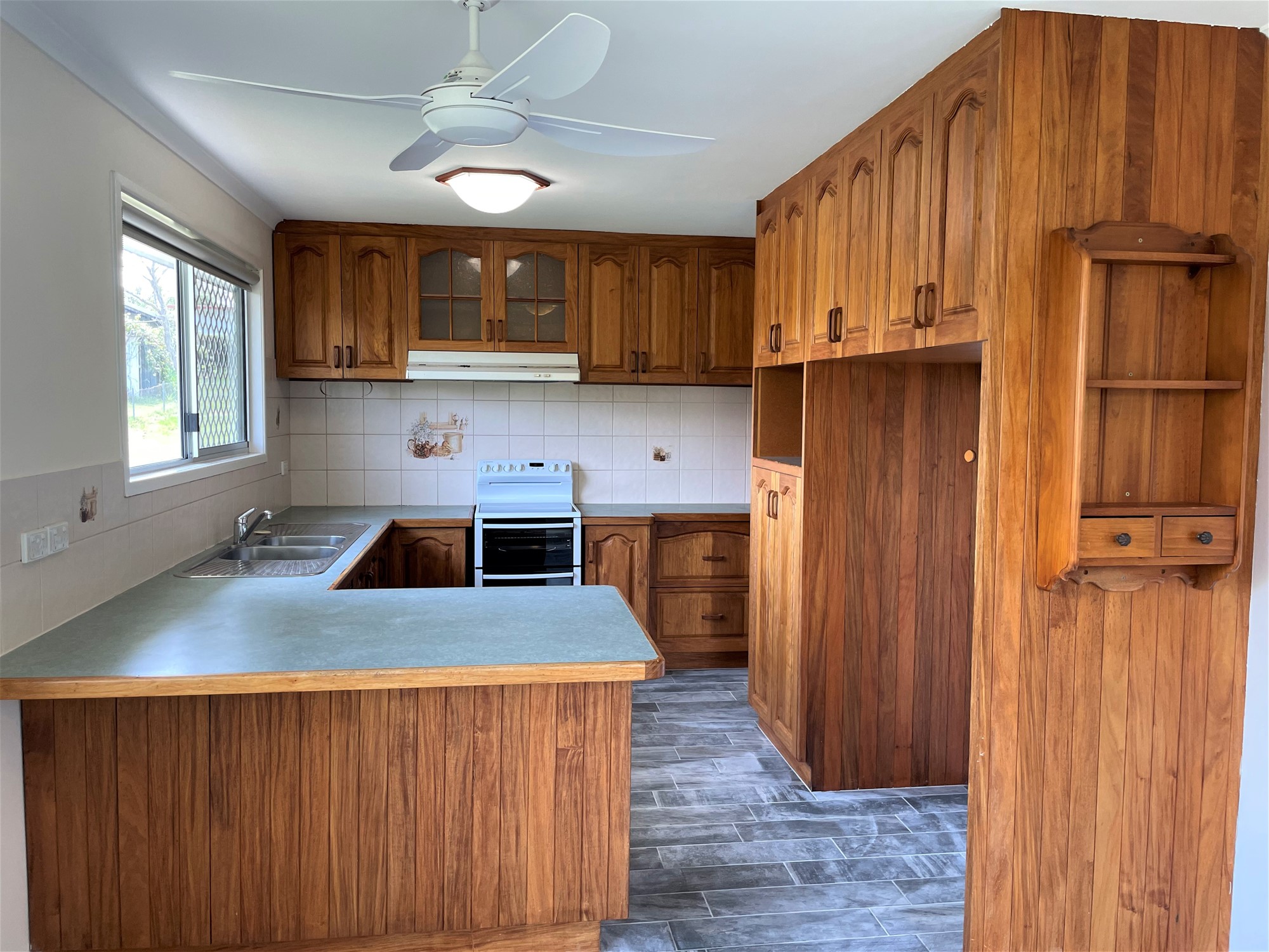 Large family home with option 8