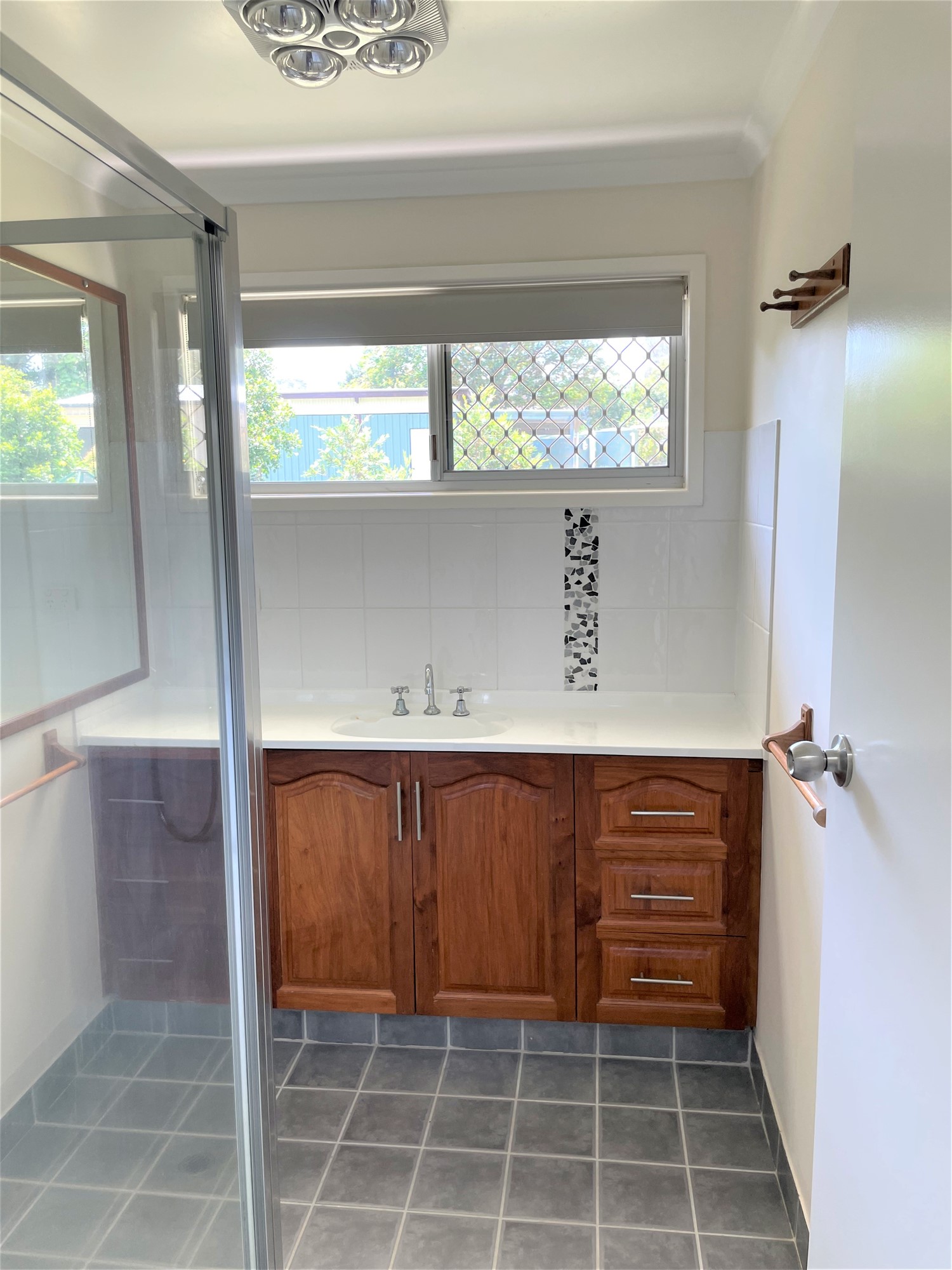 Large family home with option 13