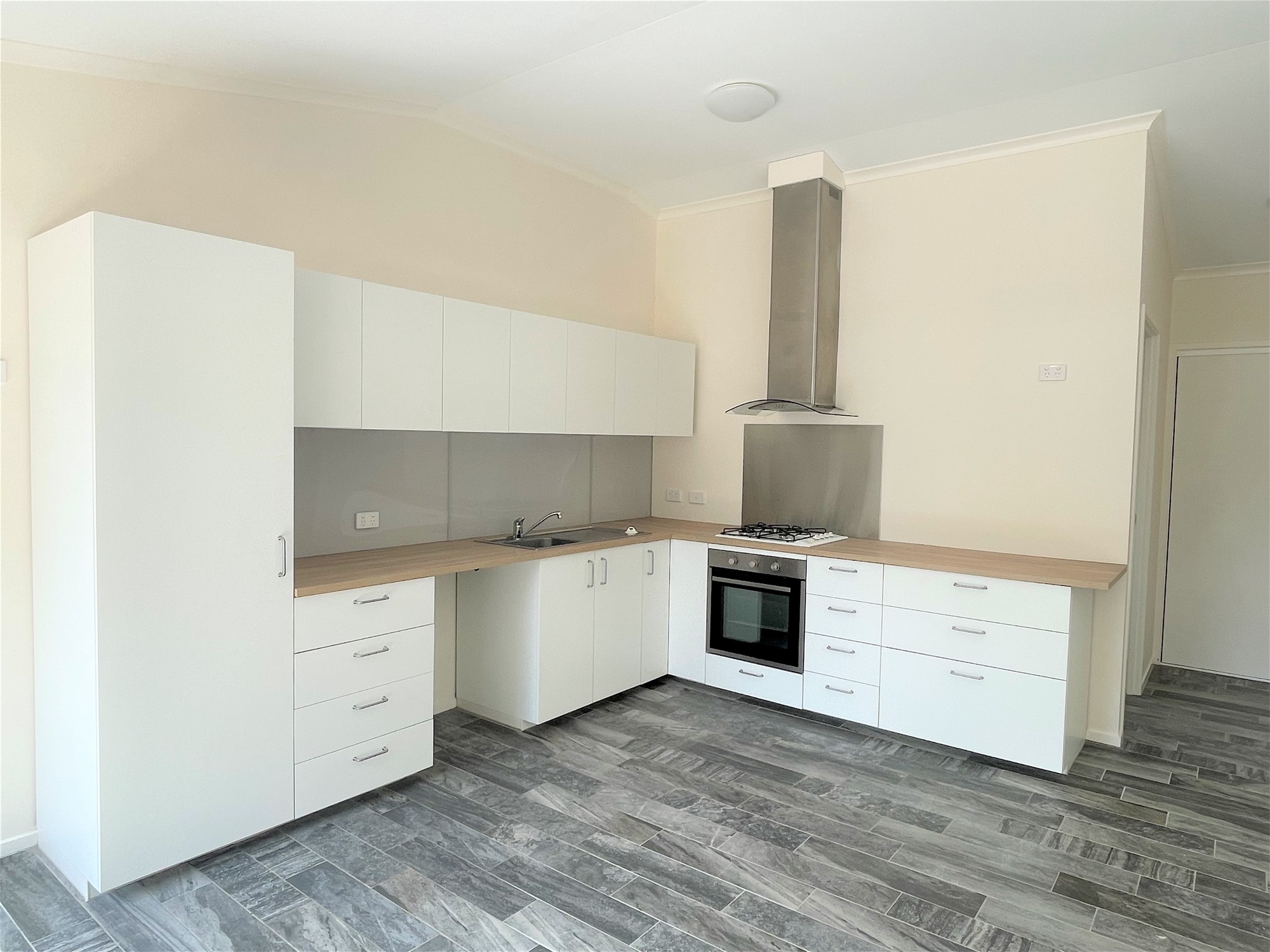 Large family home with option 28