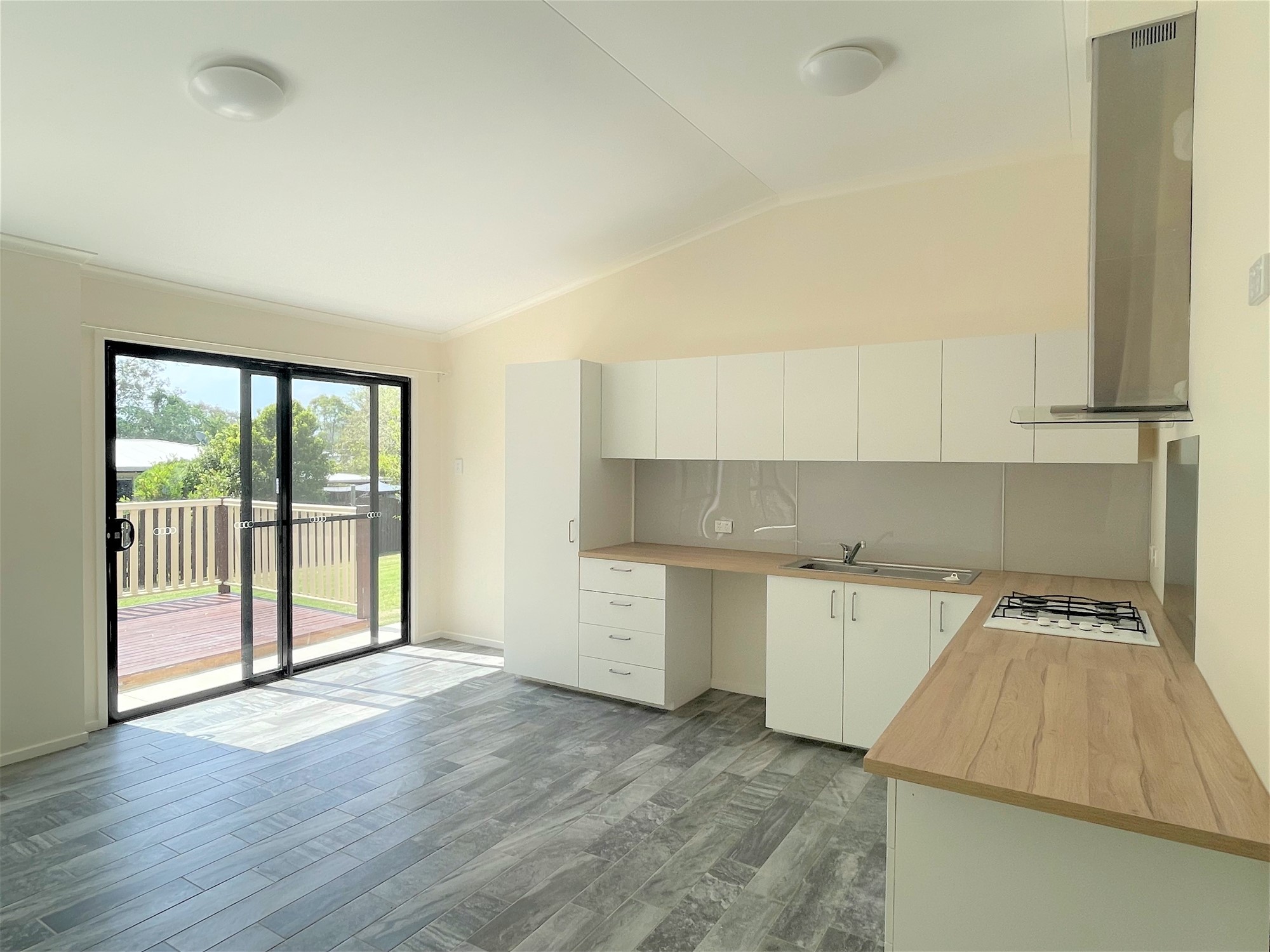 Large family home with option 30