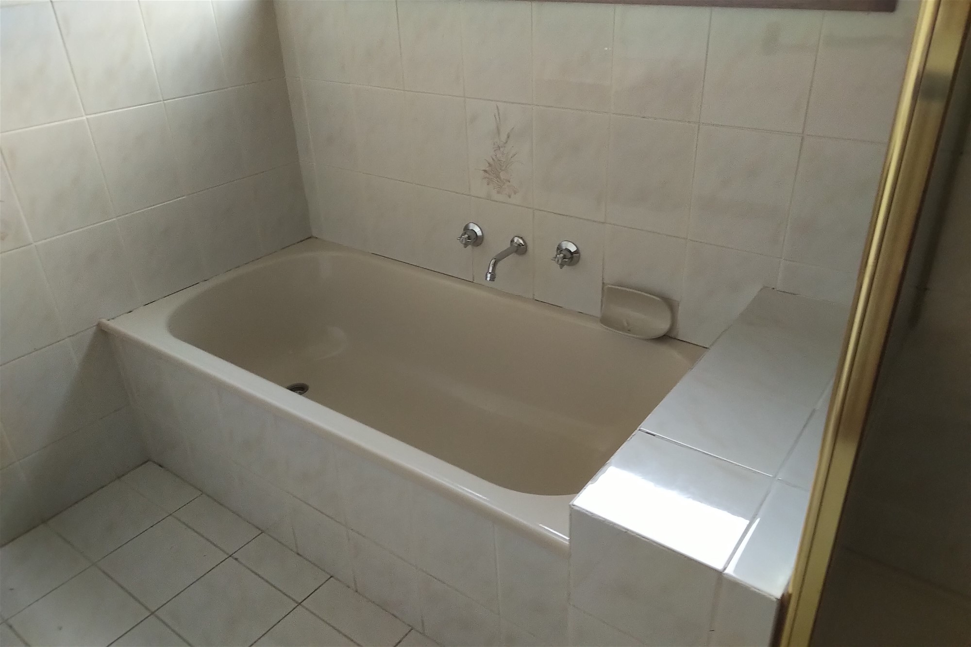 3 bedroom Unit for Lease 10