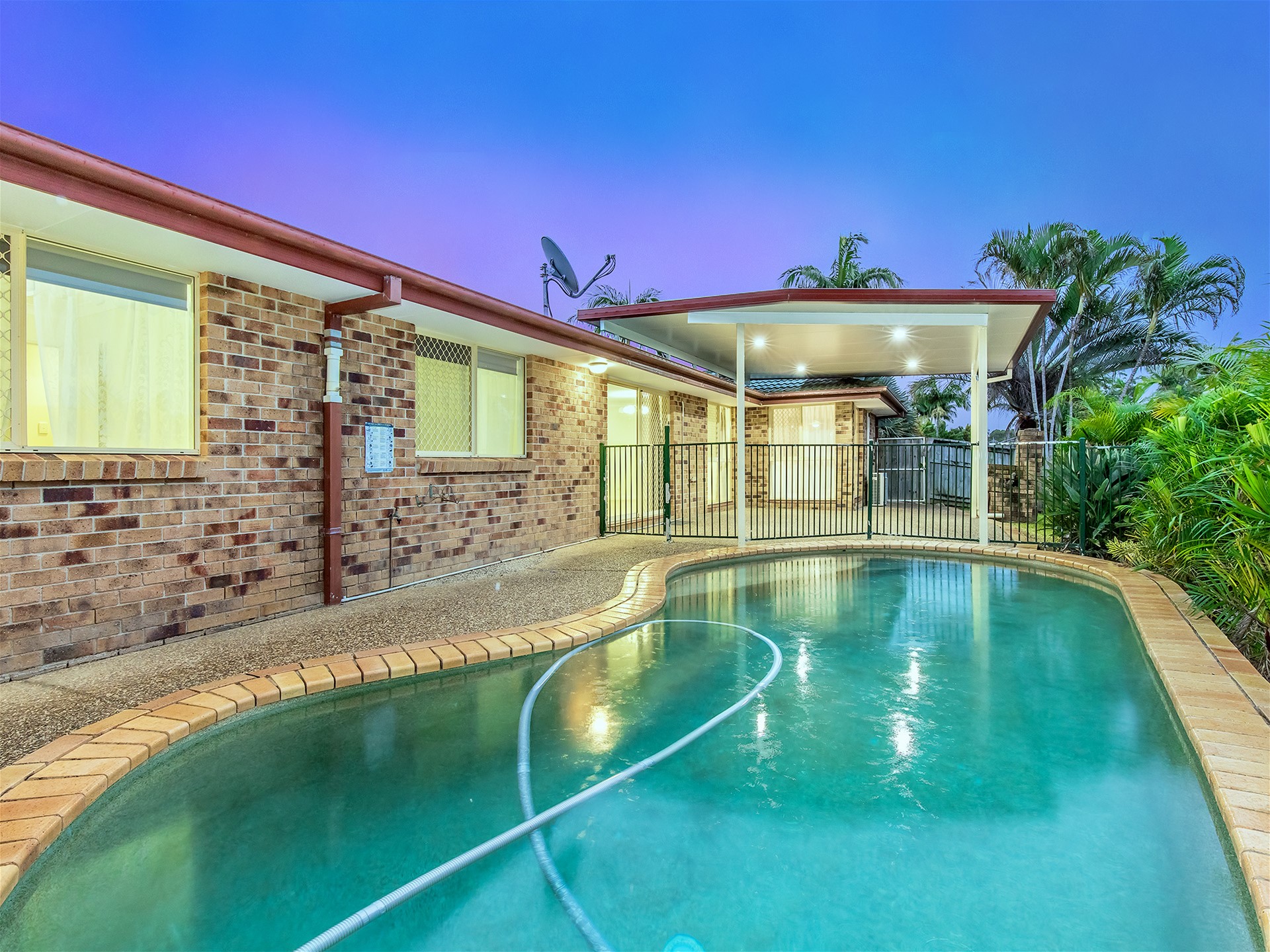 POOL, AIRCON, CLOSE TO EVERYTHING 4