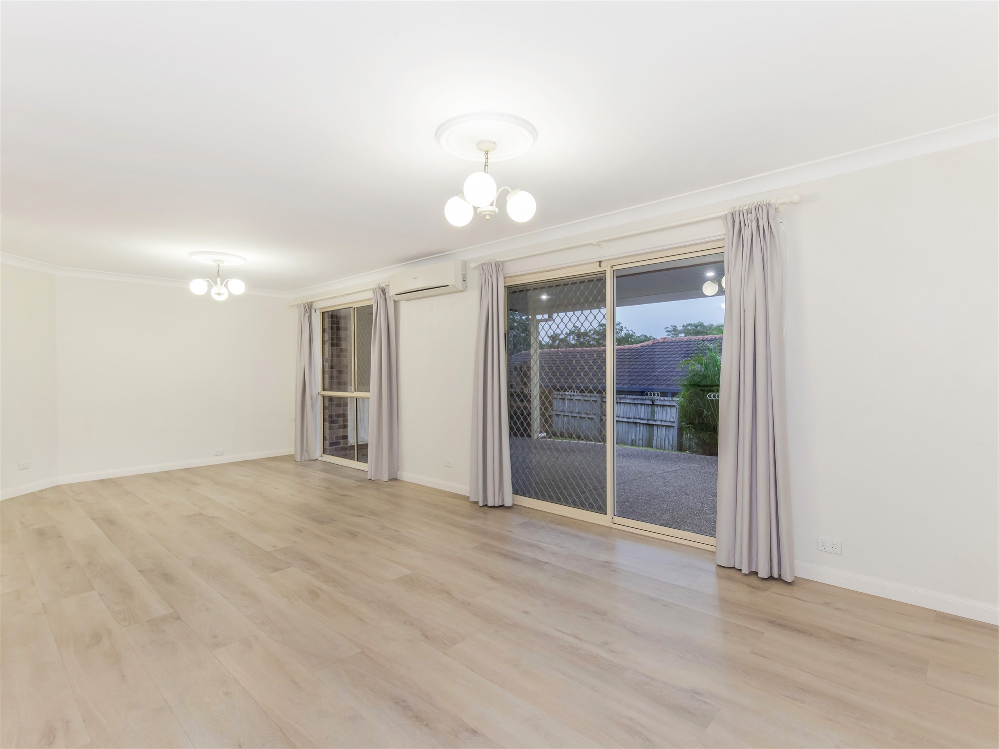 POOL, AIRCON, CLOSE TO EVERYTHING 8