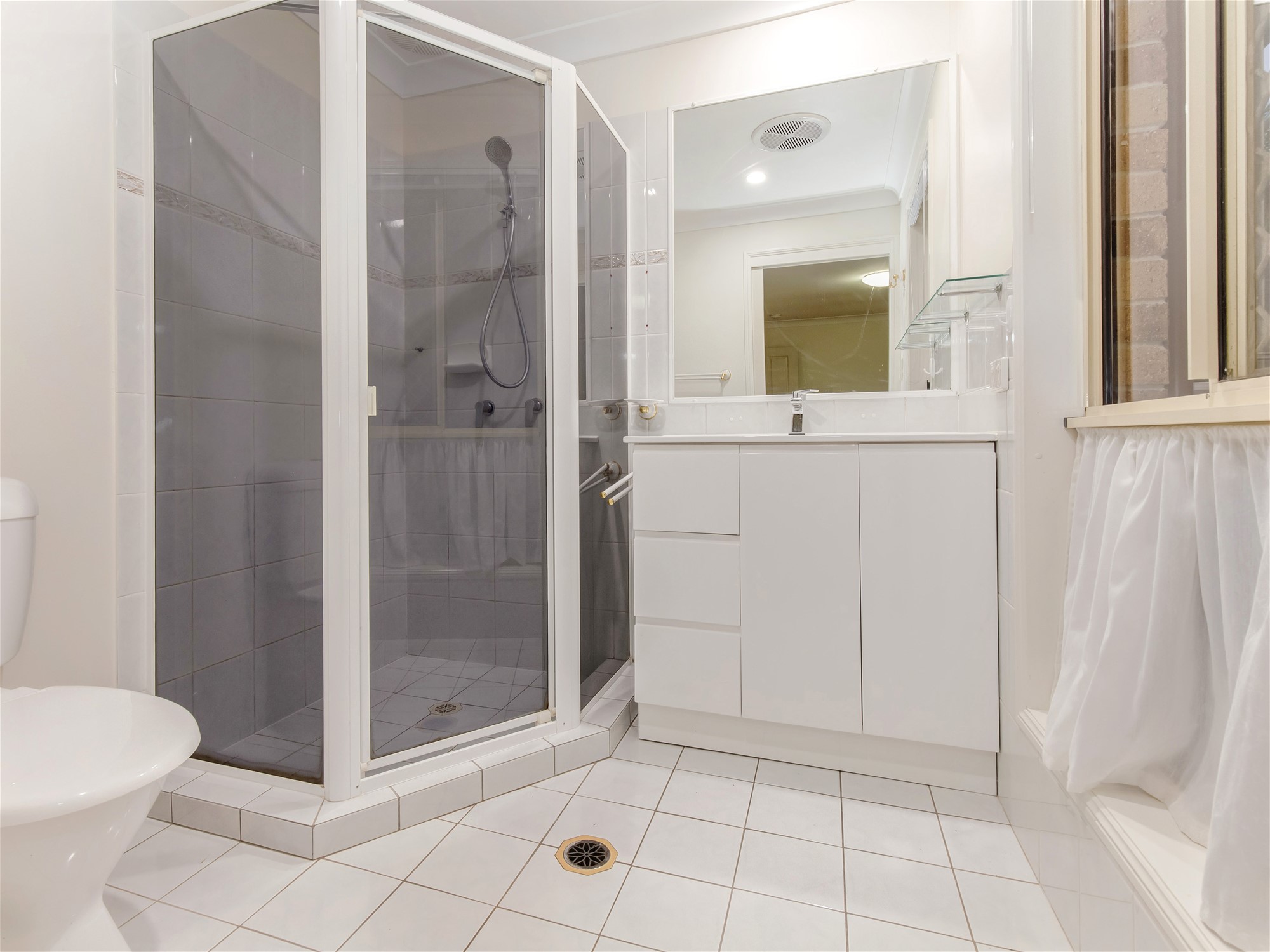 POOL, AIRCON, CLOSE TO EVERYTHING 11