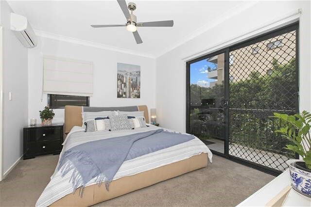 Clayfield – $695 / week 9
