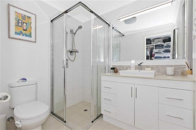 Clayfield – $695 / week 10