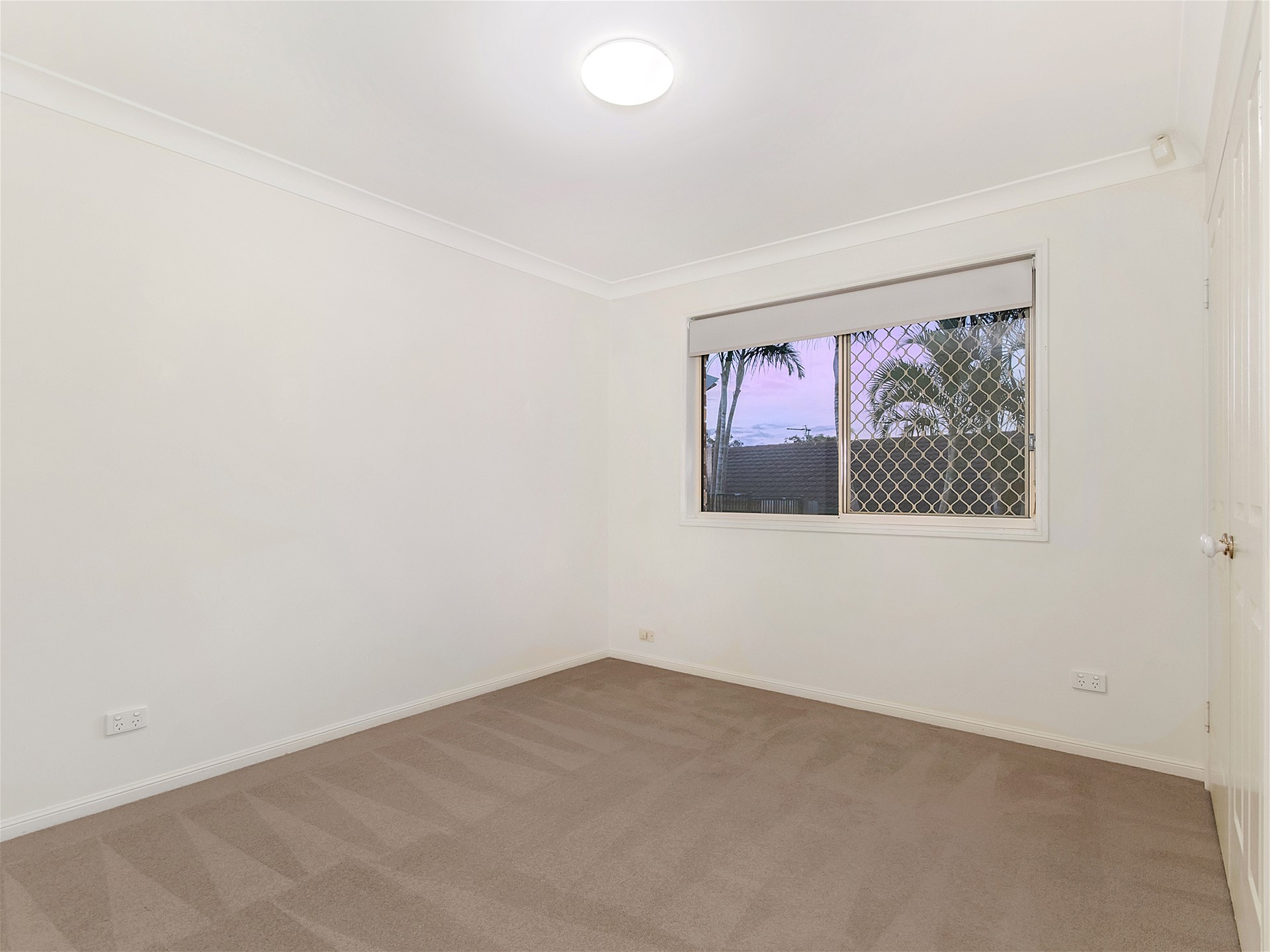 POOL, AIRCON, CLOSE TO EVERYTHING 12