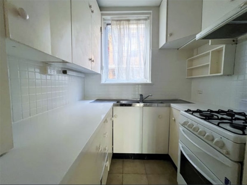 Charming ground floor apartment in 7