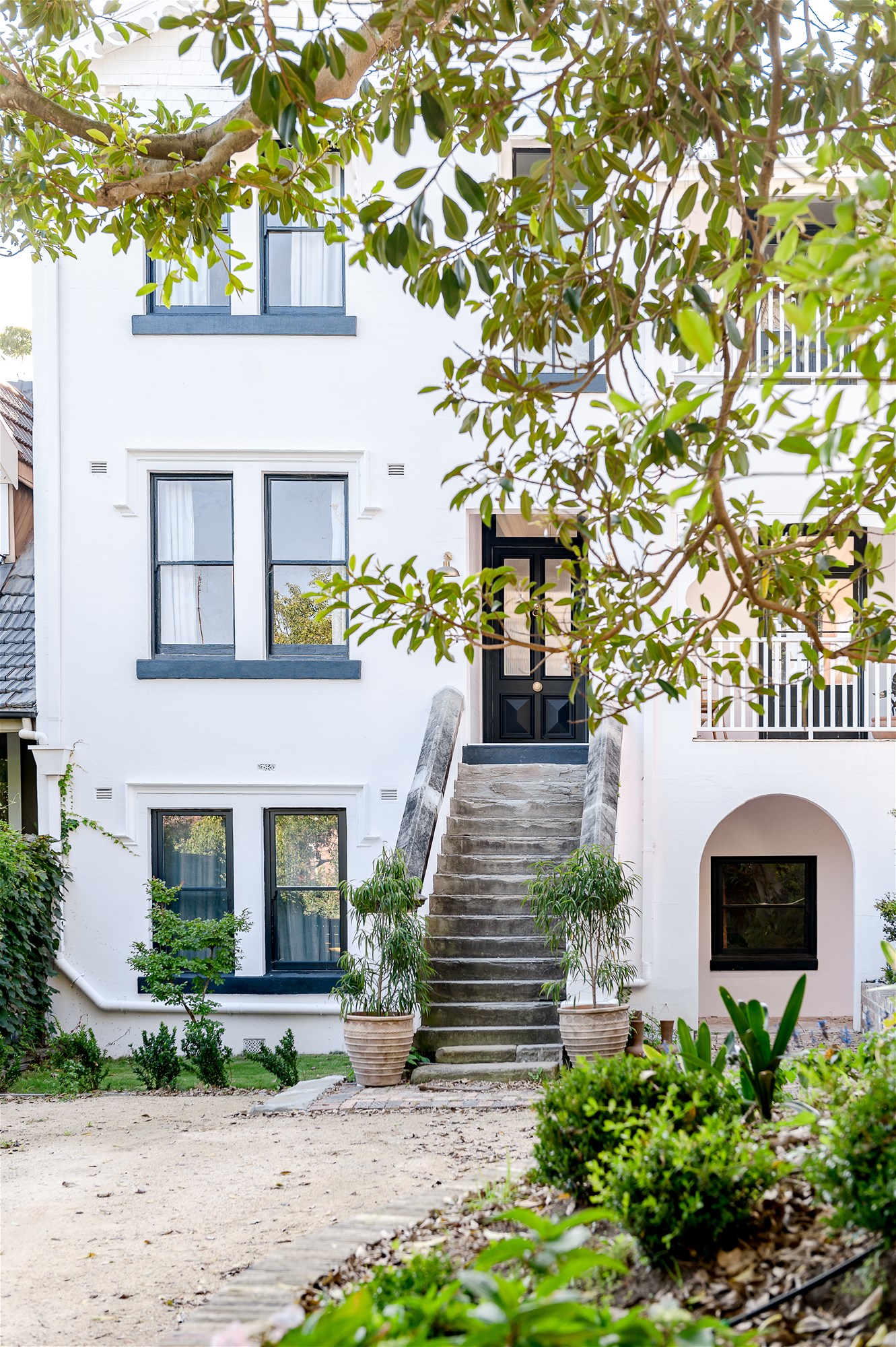 Grand home in the heart of Newcastle Harbour and beaches