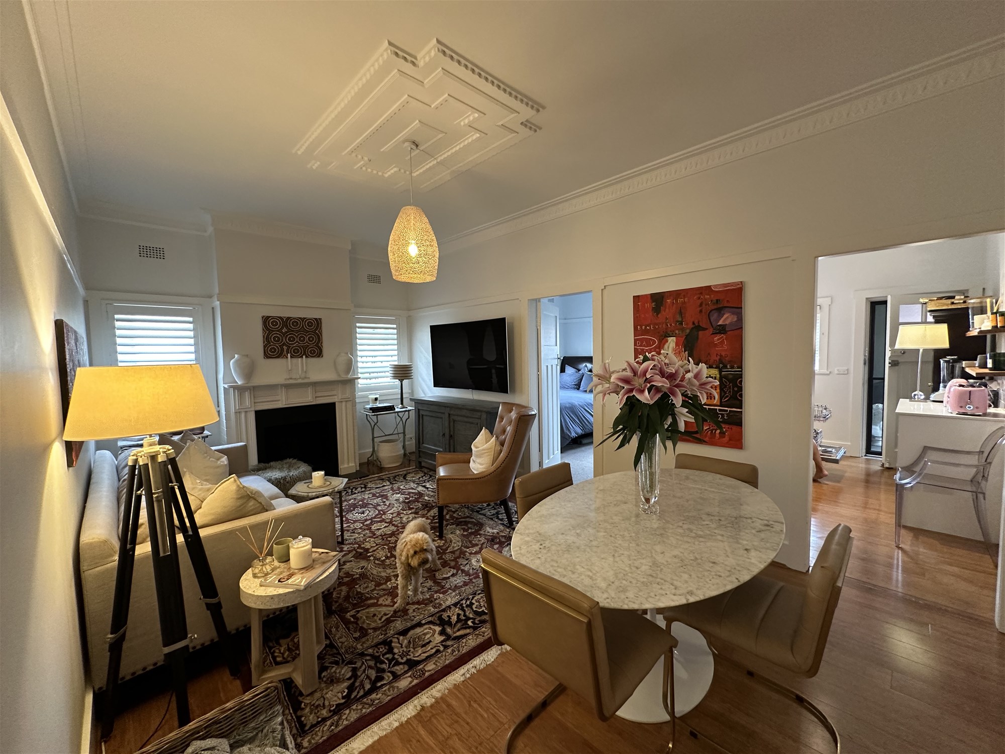 SOPHISTICATED EXECUTIVE ART DECO APARTMENT