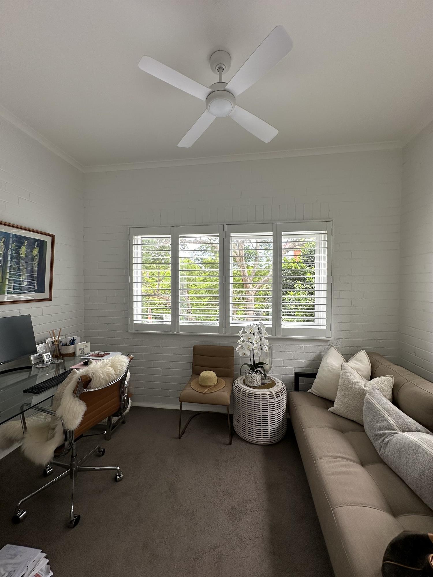 SOPHISTICATED EXECUTIVE ART DECO APARTMENT 12