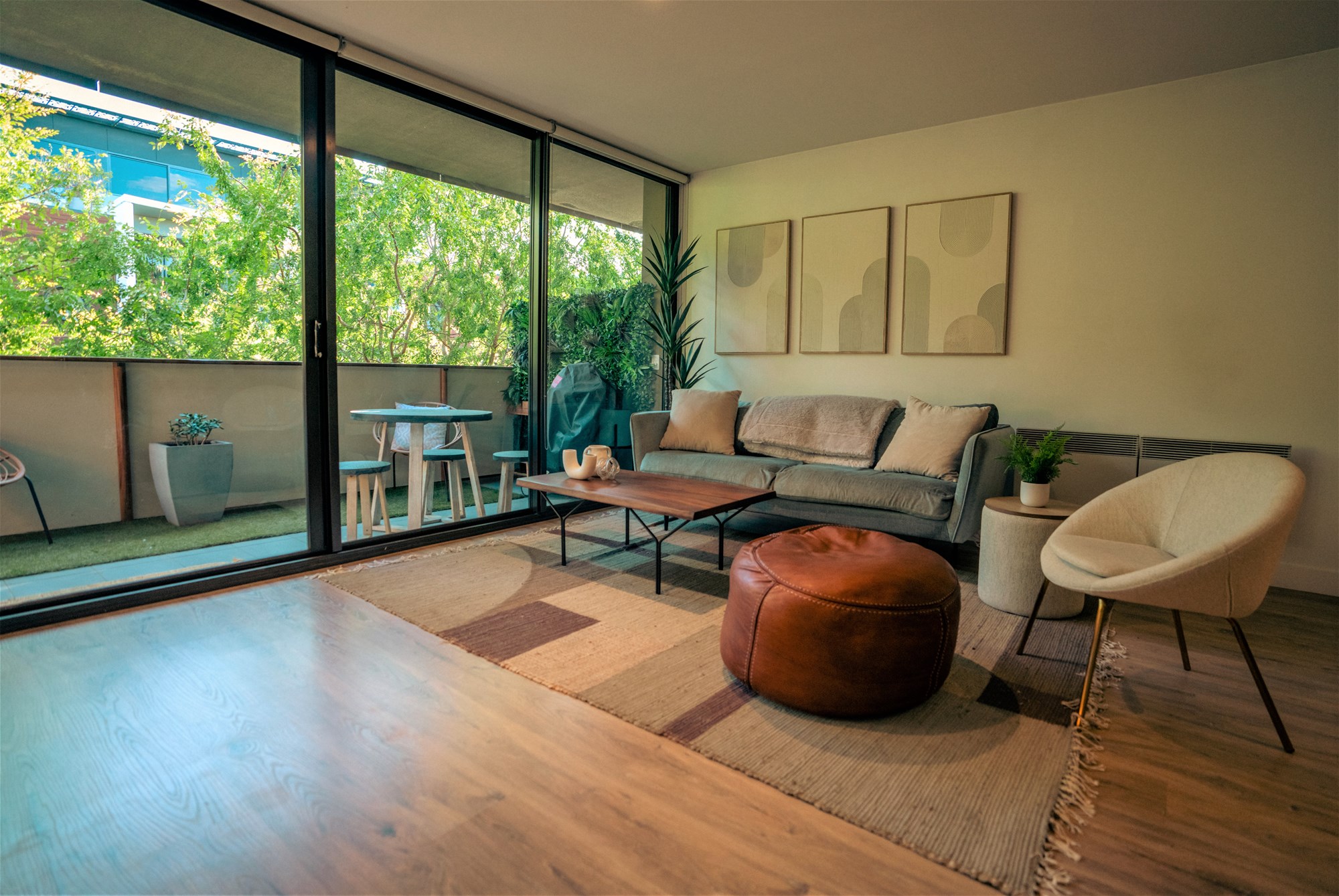 One bedroom fully furnished apartment 8