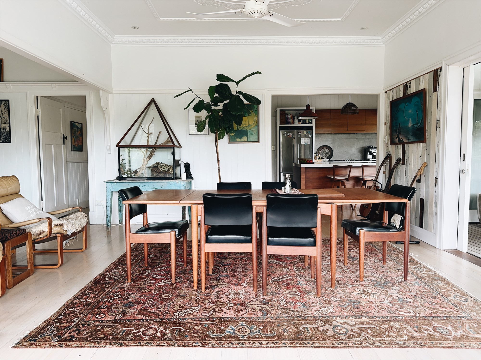 Beautiful Queenslander in 100 acre 9