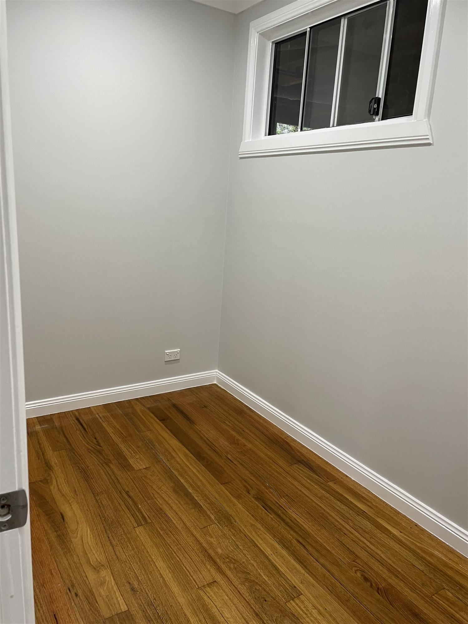 Private Granny Flat 5
