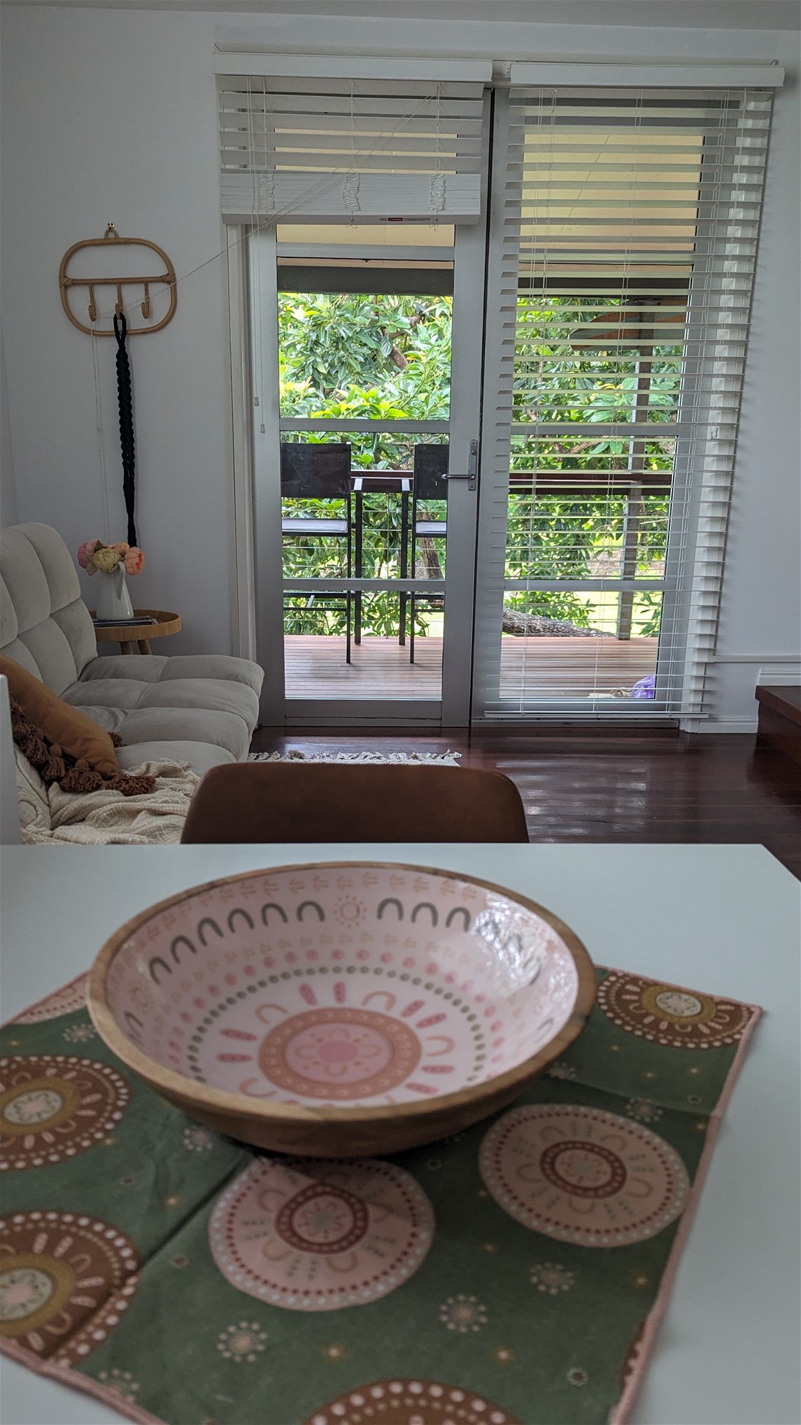 Fully Furnished 1 bedroom + 10
