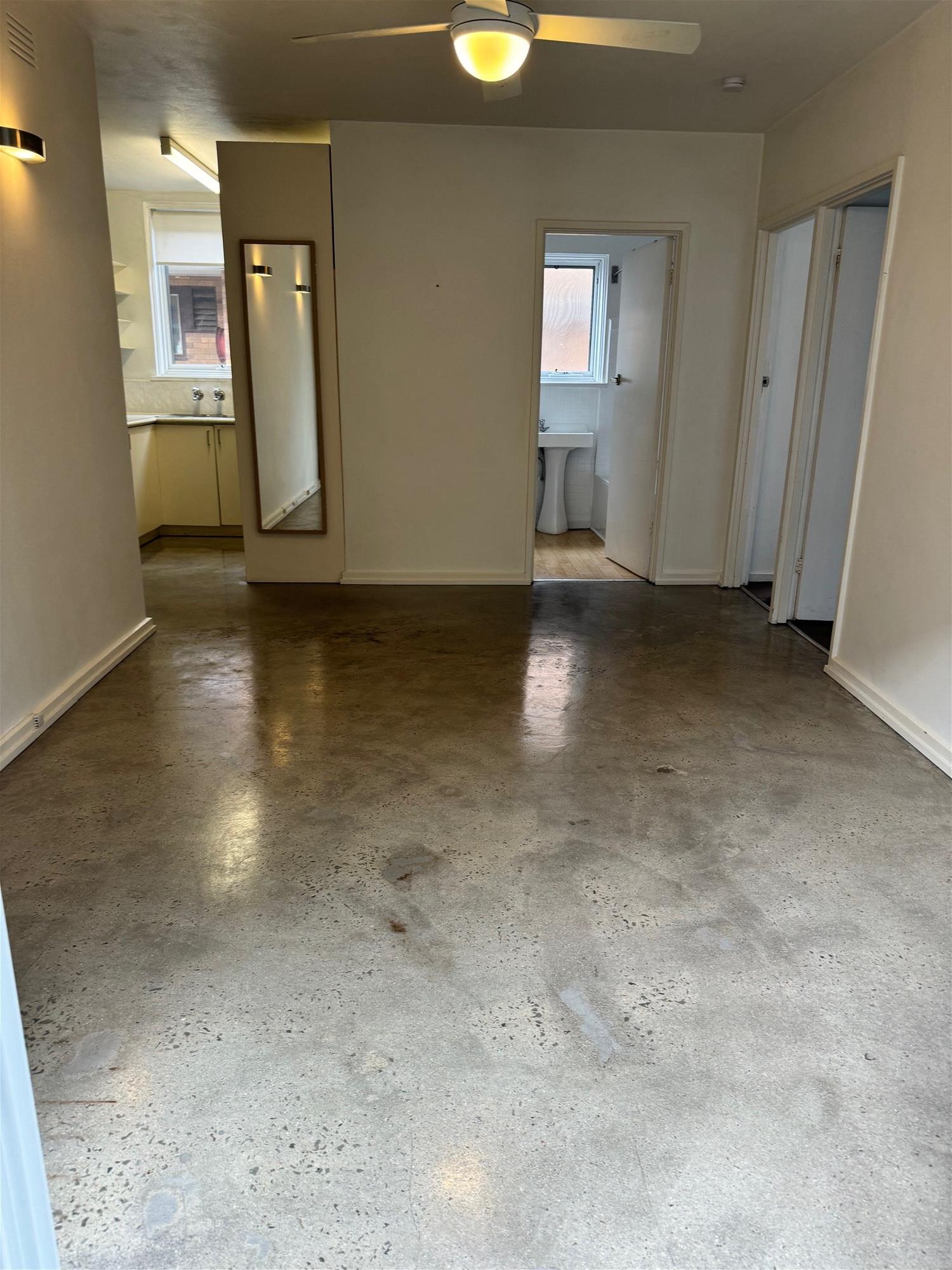 Neat and tidy Apartment with 2