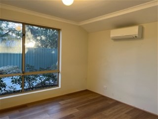 HILTON. 3-bed/1-bath, sparkling, well-maintained home. 9