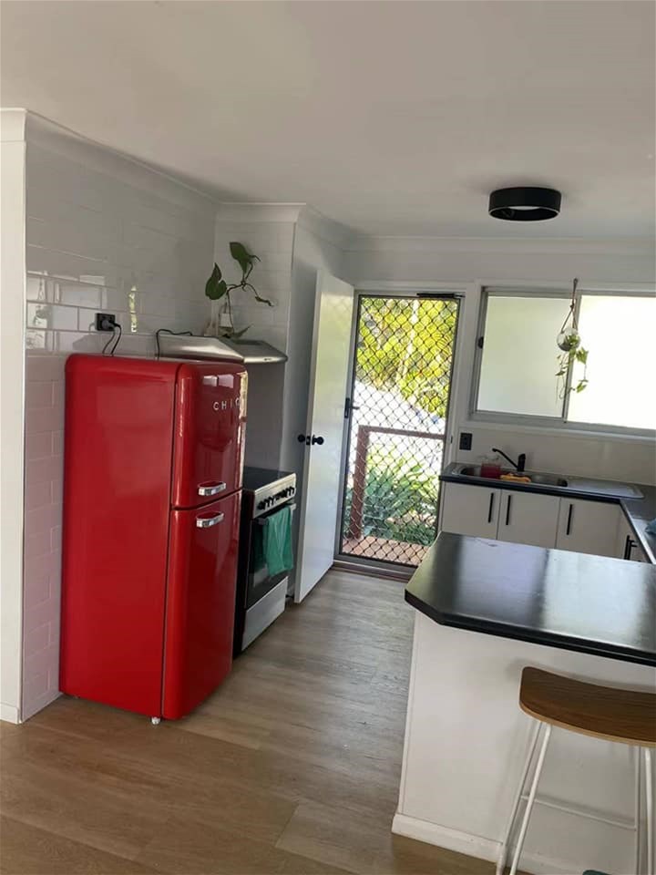 North Burleigh Shared 2 Bed 3