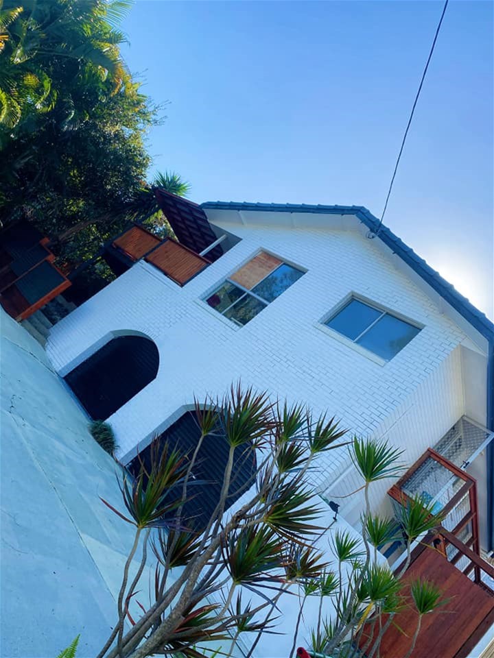 North Burleigh Shared 2 Bed 4