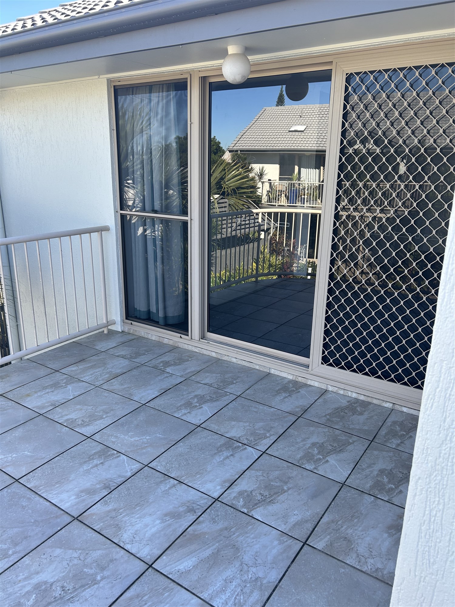 Great Unit Fantastic Location $650 4