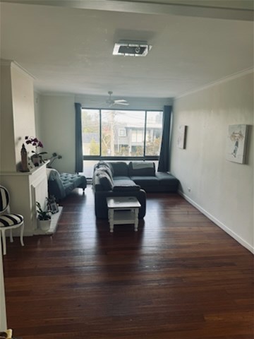 Three bedroom apartment for rent 3