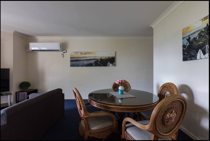 Fully Furnished with Utensils in 8