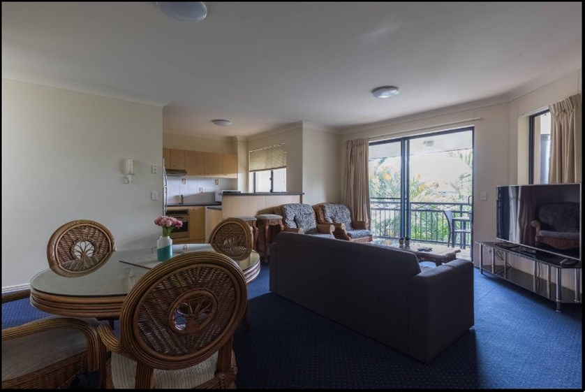 Fully Furnished with Utensils in 9